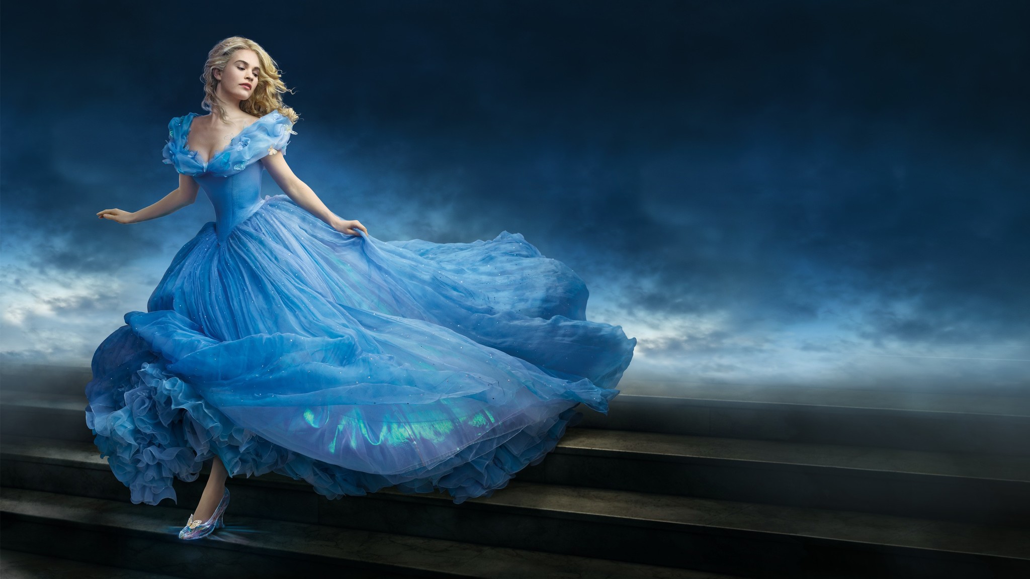 lily-james-in-cinderella-2048x1152.jpg