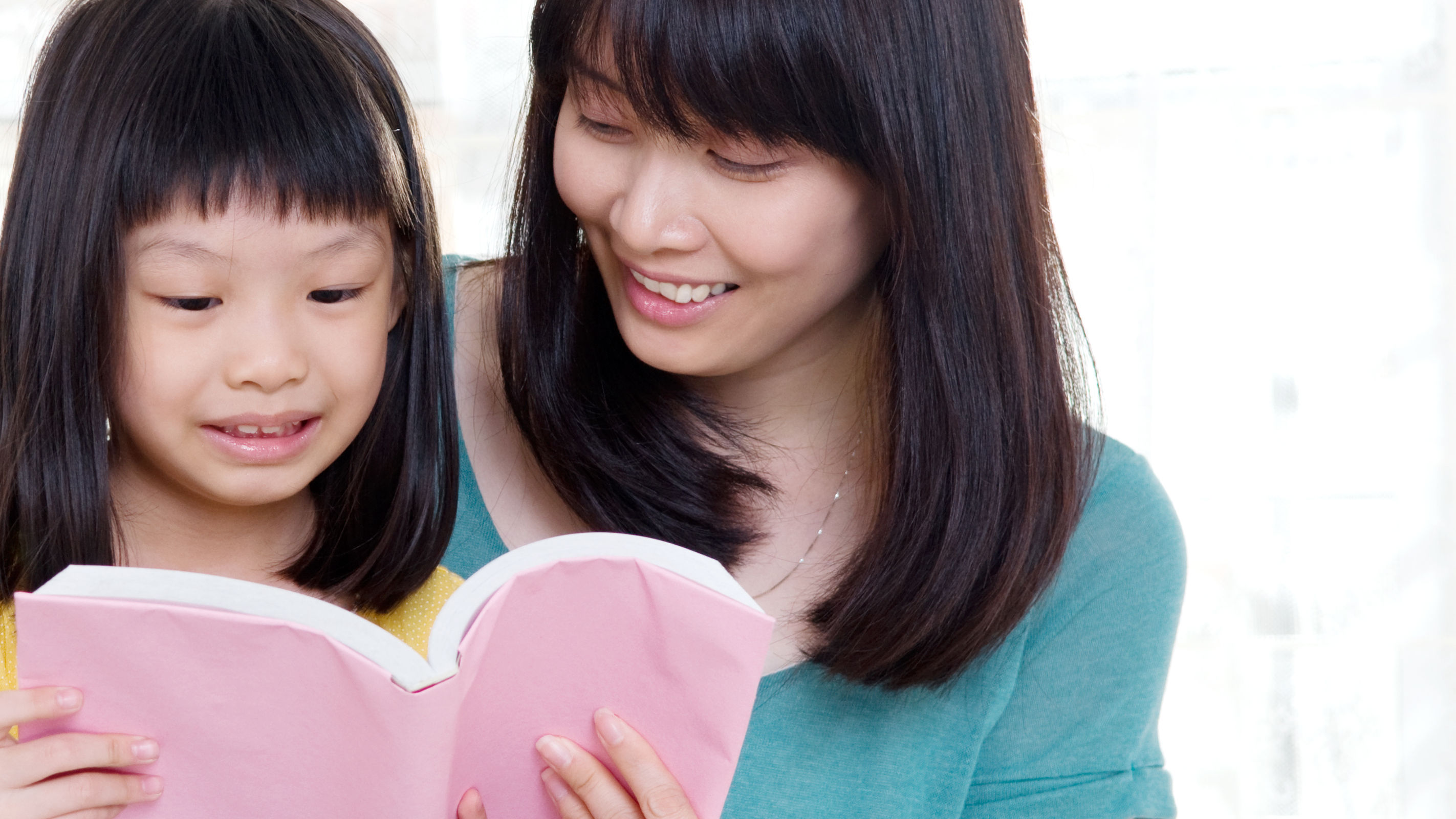 reading-to-kid-asian-cropped.jpg