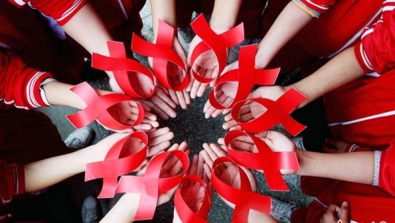 khong-ky-thi-nguoi-co-hiv-aids.jpg