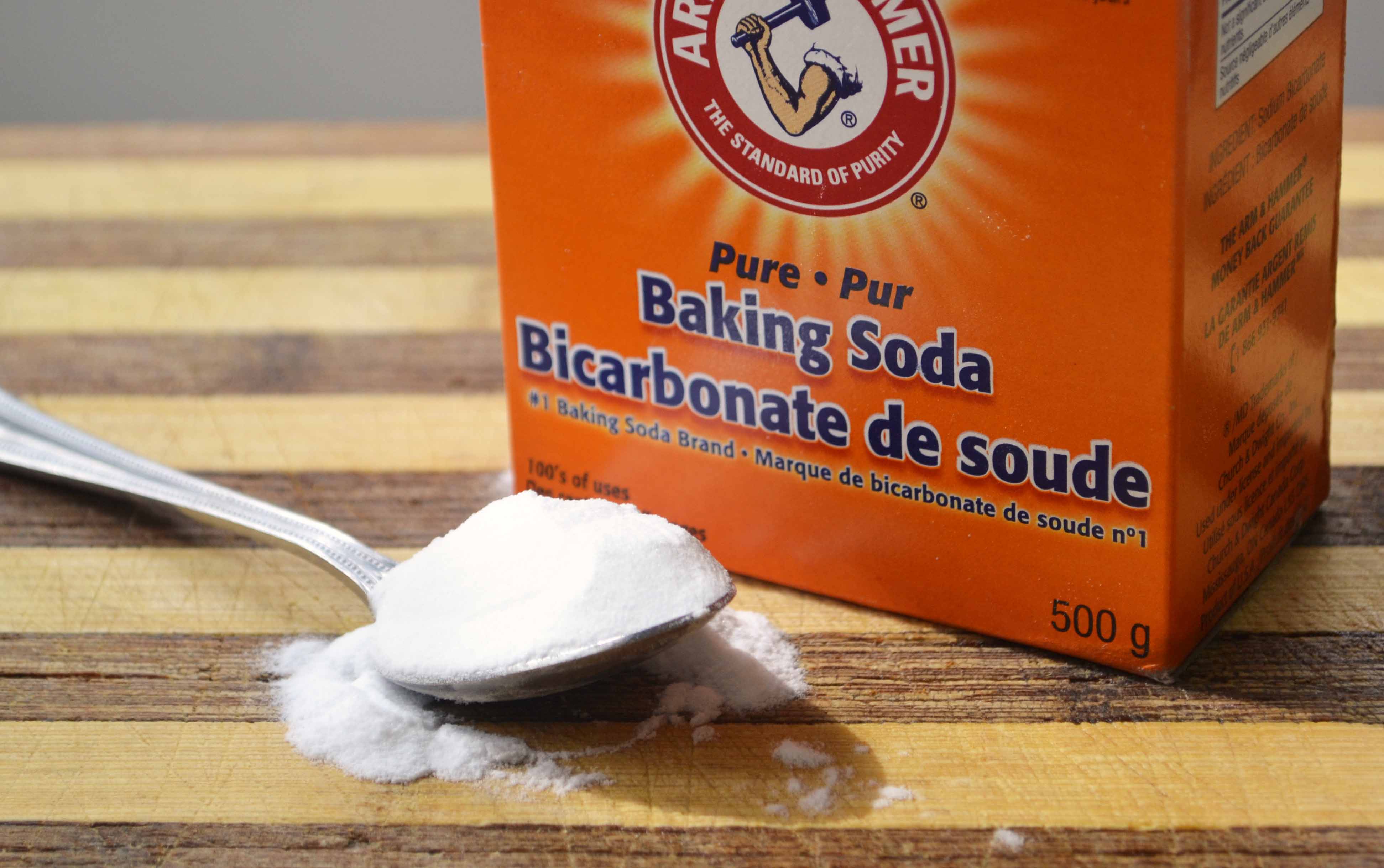 cng-dng-ca-baking-soda.jpg