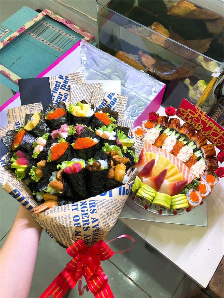 hoa-sushi-2.jpg