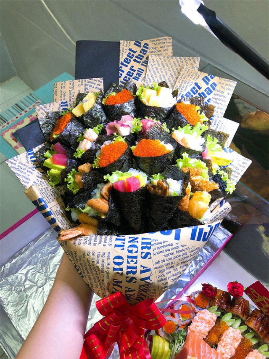 hoa-sushi.jpg