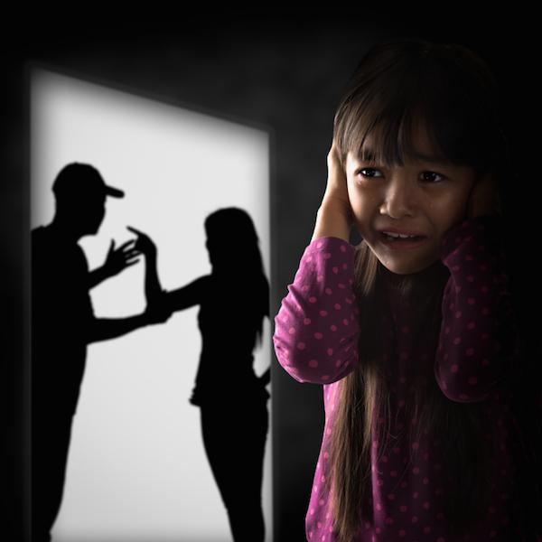 domestic_abuse-children-istockphoto000042712688.jpg