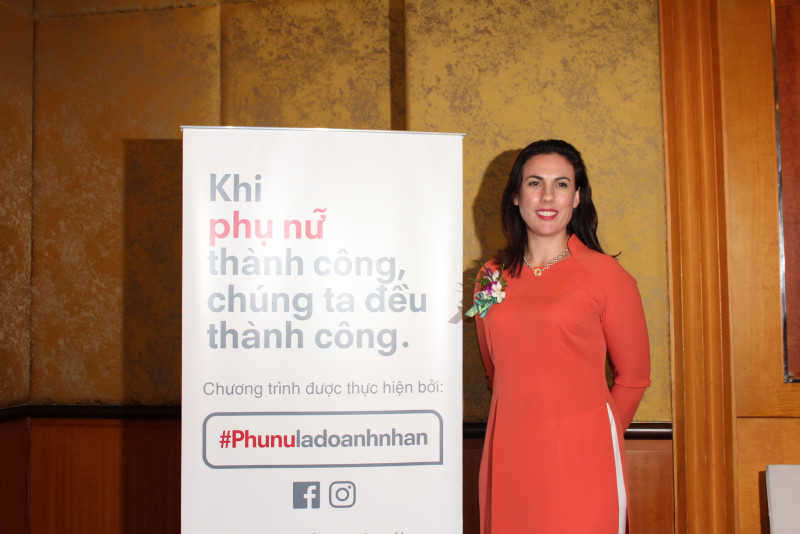 chuong-trinh-phu-nu-la-doanh-nhan-4.JPG