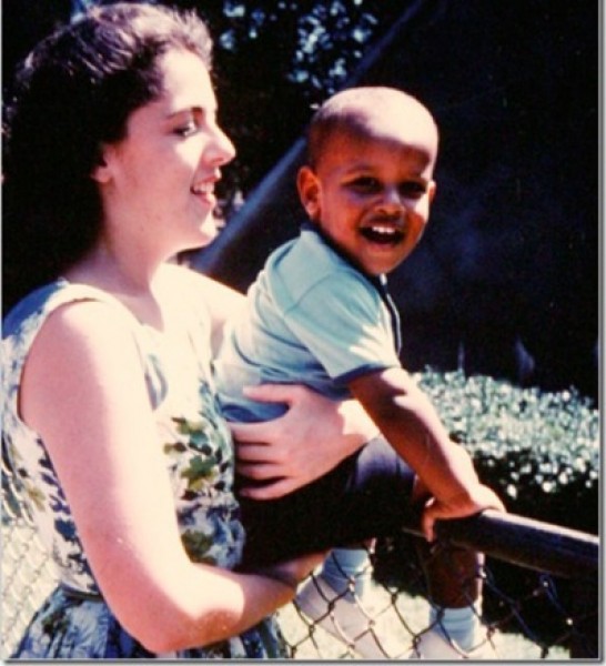 b-ann-dunham-soetoro-v-cu-con-trai-barack-obama-nh-obamamagazine.jpg