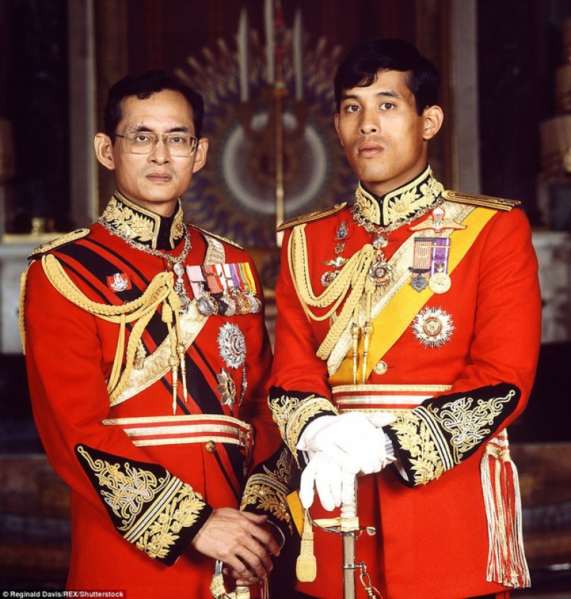 thai-tu-maha-vajiralongkorn-2.jpg