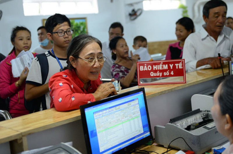 khong-tang-tien-bao-hiem-y-te-den-nam-2017-1.jpg