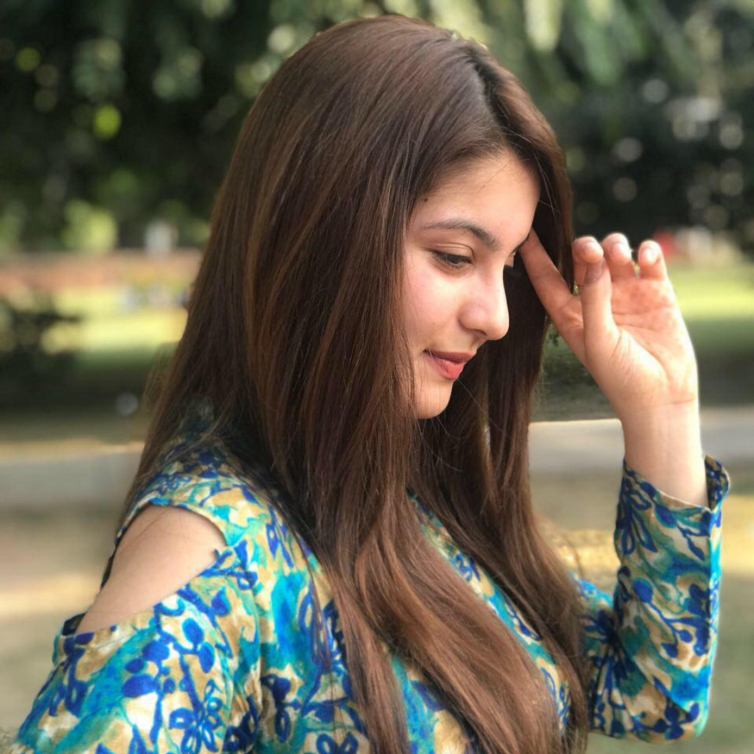 n-din-vin-tunisha-sharma-3.jpg