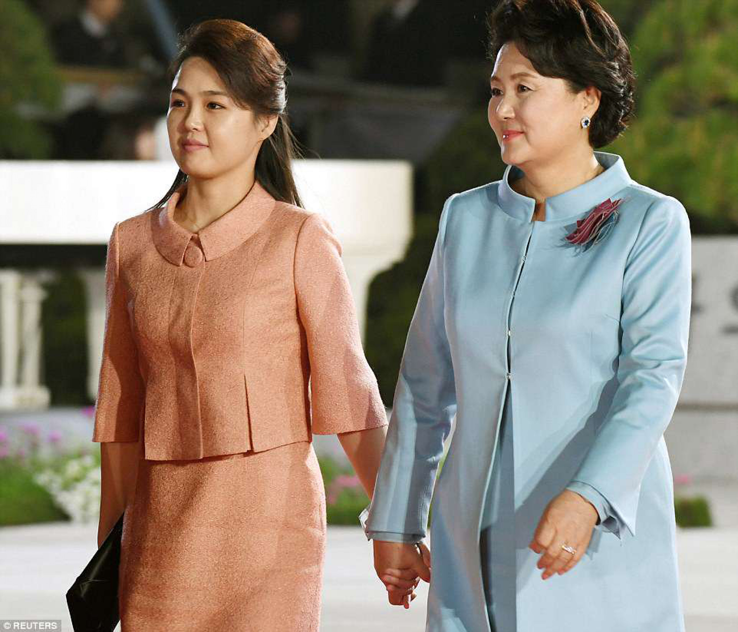 ri-sol-ju-1.jpg