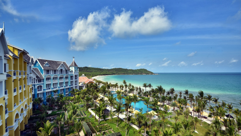 jw-marriott-phu-quoc-emerald-bay-1.jpg