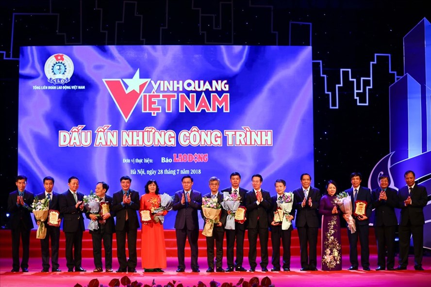 vinh-quang-viet-nam.jpg