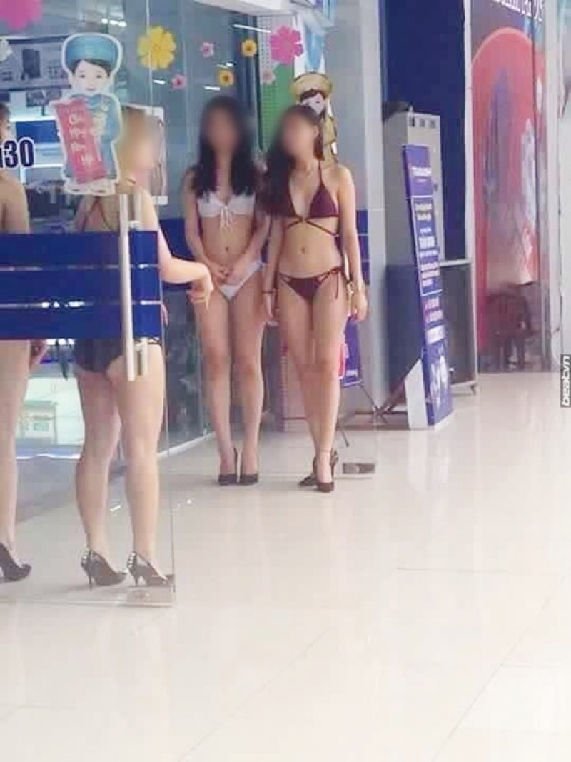 bikini-ban-hang.jpg