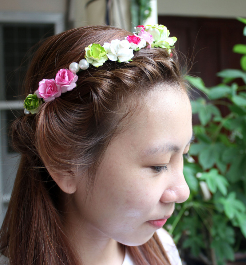 Tự kết vòng hoa cài tóc dễ thương » Báo Phụ Nữ Việt Nam