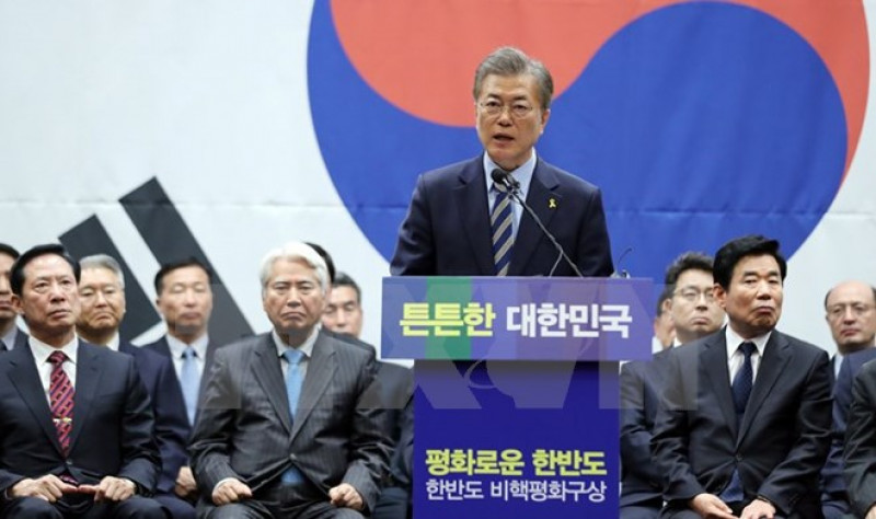 moon-jae-in-1.jpg