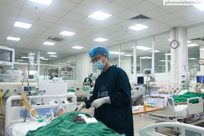 Chính sách đãi ngộ: Động lực để "chiến sĩ áo trắng" vững vàng trên hành trình bảo vệ sức khỏe nhân dân- Ảnh 5.