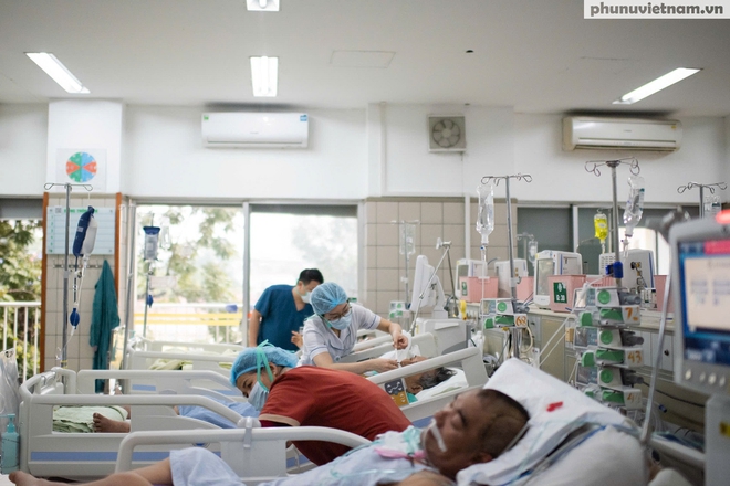 Chính sách đãi ngộ: Động lực để "chiến sĩ áo trắng" vững vàng trên hành trình bảo vệ sức khỏe nhân dân- Ảnh 9.