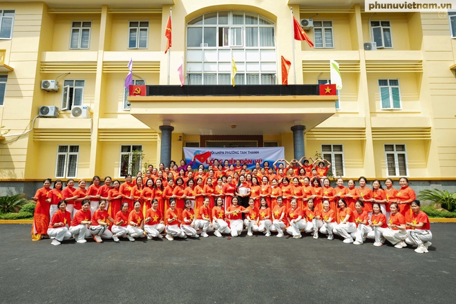 Lạng Sơn: Hơn 1.000 hội viên, phụ nữ đồng diễn dân vũ mừng 80 năm Quốc khánh- Ảnh 10.