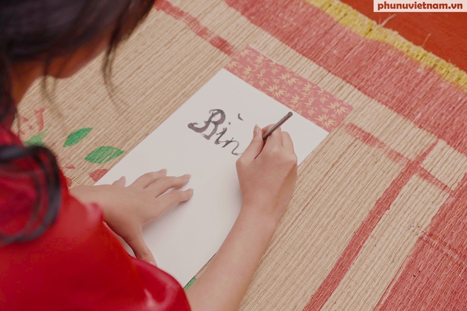 Học sinh Trường THCS Tô Vĩnh Diện hào hứng trải nghiệm không gian văn hóa Tết cổ truyền- Ảnh 15. Học sinh Trường THCS Tô Vĩnh Diện hào hứng trải nghiệm không gian văn hóa Tết cổ truyền- Ảnh 15.