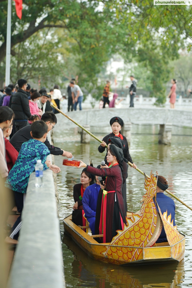 Đầu xuân, du khách tấp nập hành hương về danh lam cổ tự Kinh Bắc- Ảnh 23.