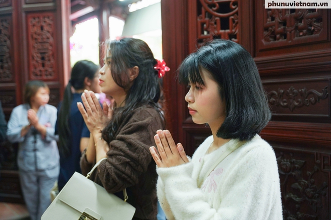 Đầu xuân, du khách tấp nập hành hương về danh lam cổ tự Kinh Bắc- Ảnh 27.