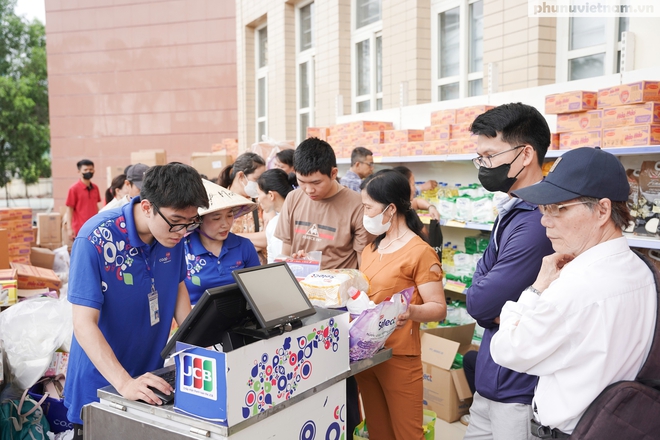 Lễ phát động Tháng Nhân đạo 2026: Huy động hơn 600 tỉ đồng- Ảnh 10.