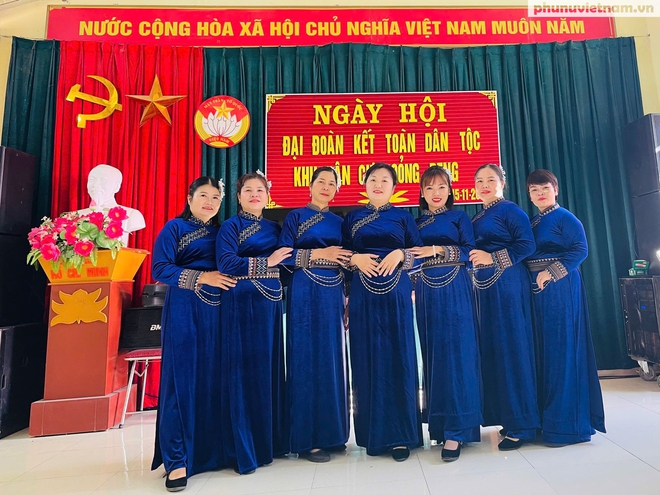 Phụ nữ Hạ Lang dùng lời ca, tiếng hát, việc làm ý nghĩa chào mừng Ngày hội Đại đoàn kết toàn dân tộc- Ảnh 5. Phụ nữ Hạ Lang dùng lời ca, tiếng hát, việc làm ý nghĩa chào mừng Ngày hội Đại đoàn kết toàn dân tộc- Ảnh 5.