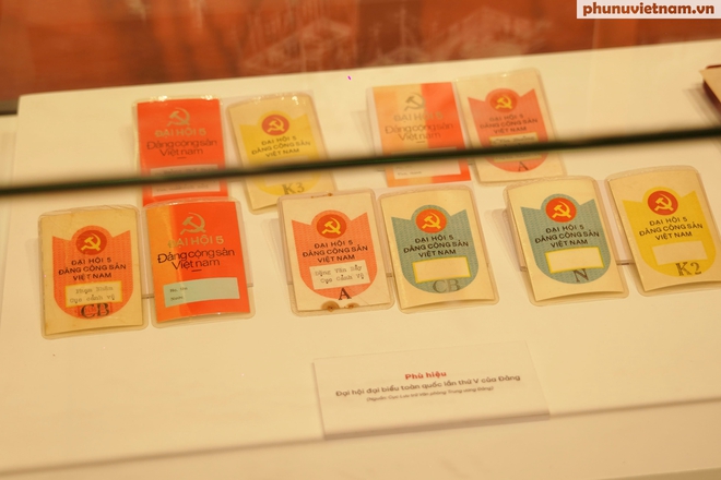 Sống động "những trang sử vàng" qua triển lãm về các kỳ Đại hội Đảng- Ảnh 13.