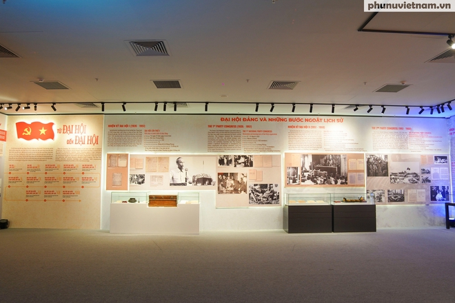 Sống động "những trang sử vàng" qua triển lãm về các kỳ Đại hội Đảng- Ảnh 7.