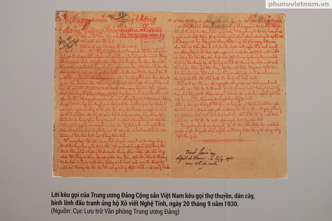 Sống động "những trang sử vàng" qua triển lãm về các kỳ Đại hội Đảng- Ảnh 4.