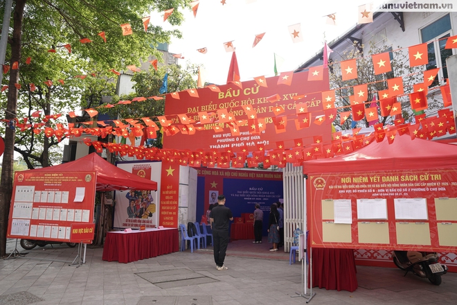 Hà Nội hoàn tất mọi công tác chuẩn bị, sẵn sàng chào đón Ngày hội non sông- Ảnh 16. Hà Nội hoàn tất mọi công tác chuẩn bị, sẵn sàng chào đón Ngày hội non sông- Ảnh 16.