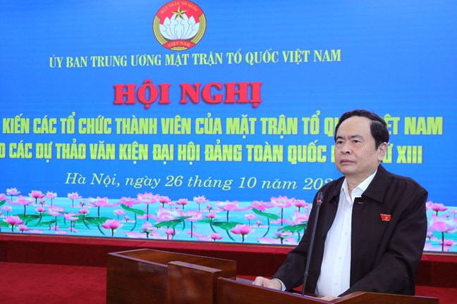 Bí thư Trung ương Đảng, Chủ tịch UBTƯ MTTQ Việt Nam Trần Thanh Mẫn phát biểu tại Hội nghị. Ảnh: Quang Vinh
