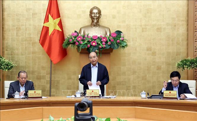 Thủ tướng Nguyễn Xuân Phúc phát biểu tại Hội nghị trực tuyến với các địa phương. Ảnh: Thống Nhất/TTXVN