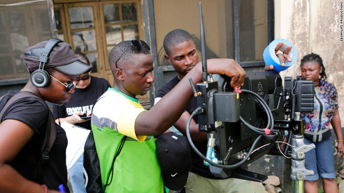 Nạn buôn người ở Nigeria được dựng thành phim và chiếu trên Netflix - Ảnh 1.
