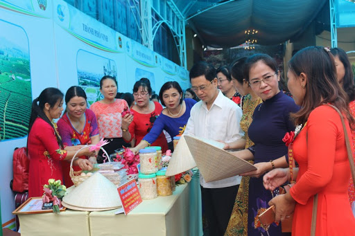 Hội LHPN tỉnh Nghệ An tổ chức trao giải Cuộc thi “Phụ nữ khởi nghiệp năm 2020” - Ảnh 1.