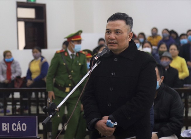 Trùm đa cấp Lê Xuân Giang đã chỉ đạo cấp dưới thuê làm giả bằng khen của Thủ tướng