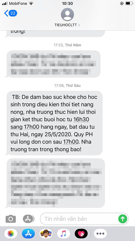 Học sinh đi học trong thời kỳ nắng nóng đỉnh điểm, nhiều trường điều chỉnh lịch học  - Ảnh 2.