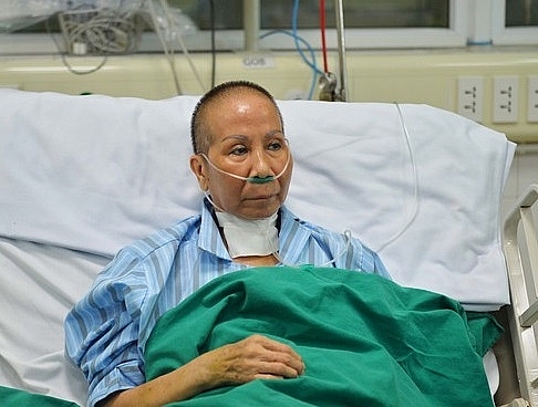 Bệnh nhân nhiễm COVID-19 đặc biệt nhất Việt Nam, nằm viện lâu nhất, từng ngừng tim 3 lần được xuất viện - Ảnh 1.