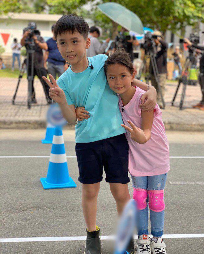 Cặp nhóc tỳ hot nhất showbiz Việt vì tình cảm và dễ thương, dân tình muốn bố mẹ tác thành - Ảnh 15.