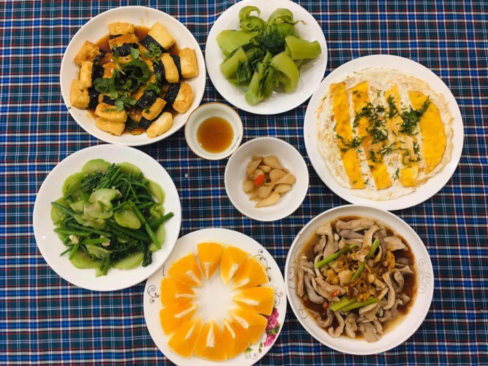 Cô giáo Lào Cai ngày nào cũng nấu cơm cho 3 người ăn, ngon đến nỗi không thừa một miếng - Ảnh 13.