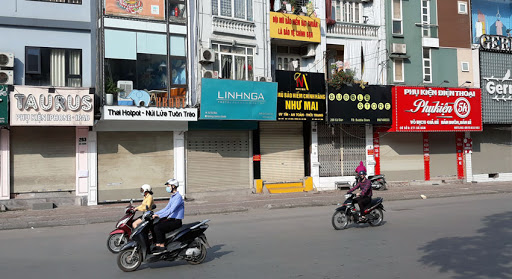 Cử tri Hà Nội kiến nghị xóa bỏ yêu cầu mở cửa hàng không thiết yếu sau 9 giờ sáng - Ảnh 1.