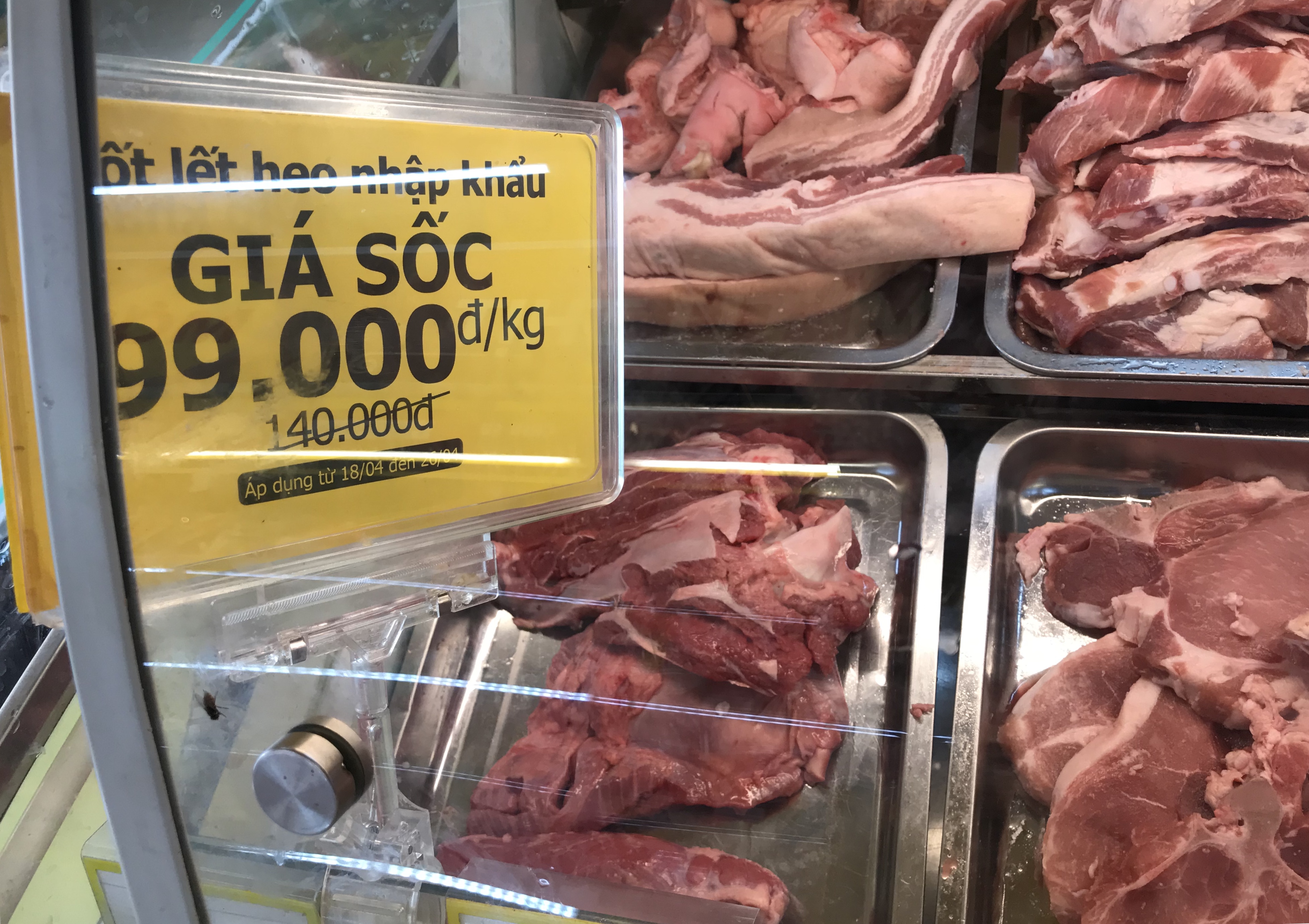 3 bài toán chi tiêu của bà nội trợ Việt thông thái khi đi chợ lúc thịt lợn tăng giá 200.000 đồng/kg để không phải bỏ thêm tiền ăn mà vẫn có thịt cá hàng ngày - Ảnh 2.