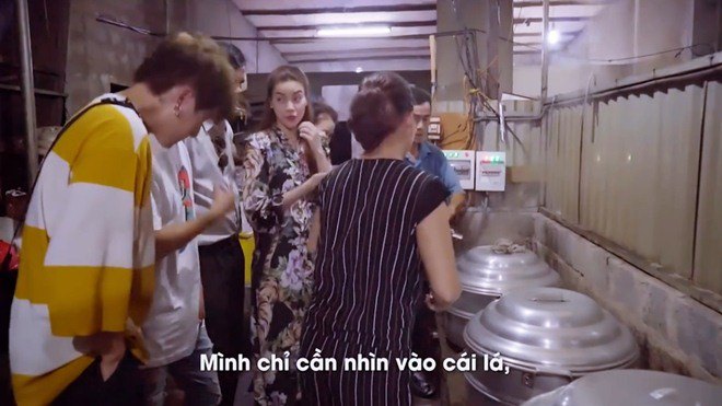 Hồ Ngọc Hà về quê, làm ai cũng &quot;há hốc&quot; khi đặt 500 cái bánh 5 nghìn mang về - Ảnh 5.