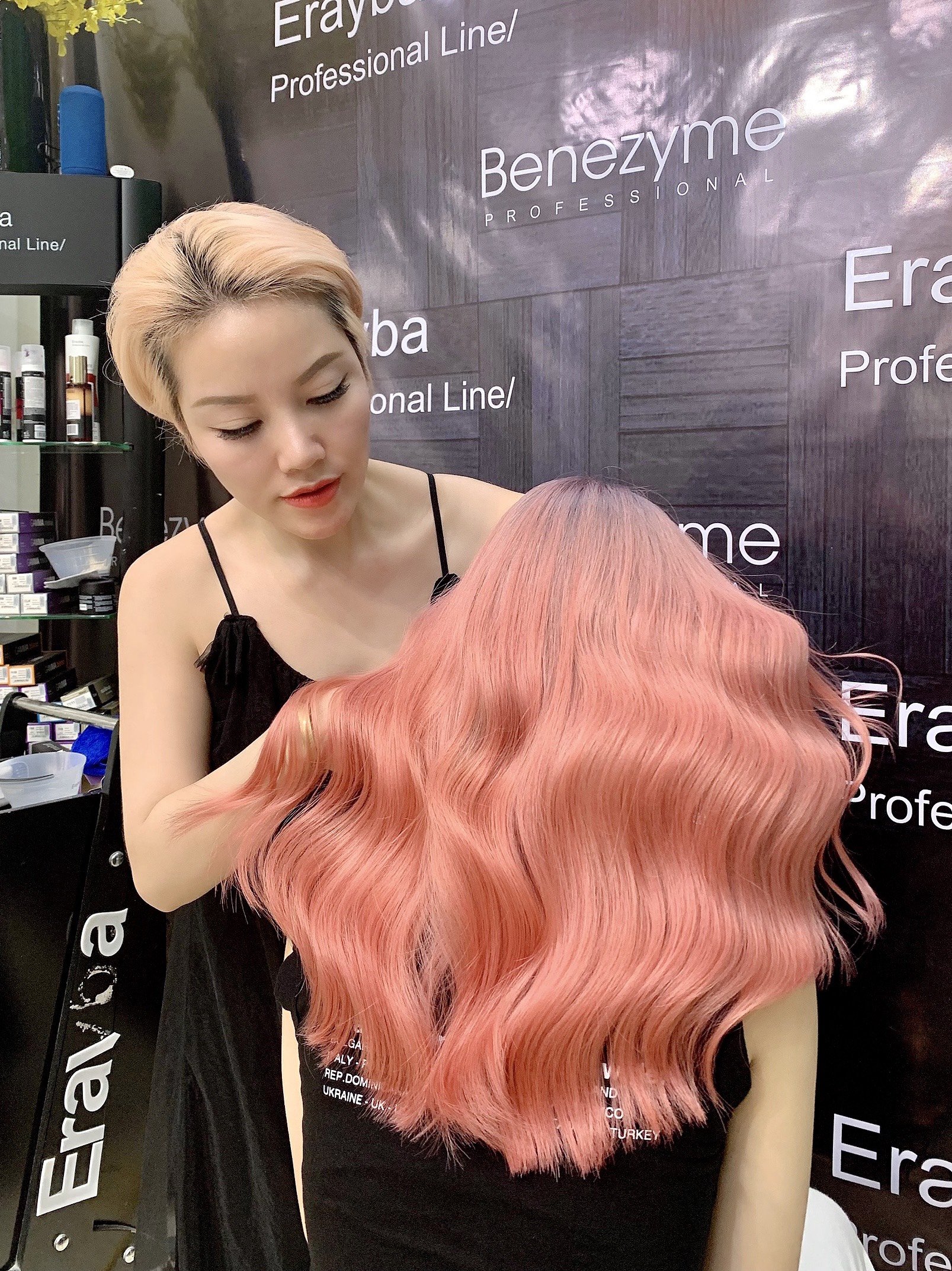 Chuyên gia tạo mẫu tóc Tuấn Đặng và 20 năm trong ngành tóc Việt  CHUYÊN  TRANG BÁO ĐIỆN TỬ HỘI NHẬP VĂN HÓA VÀ PHÁT TRIỂN   httpshoinhapvanhoavaphattrienvn