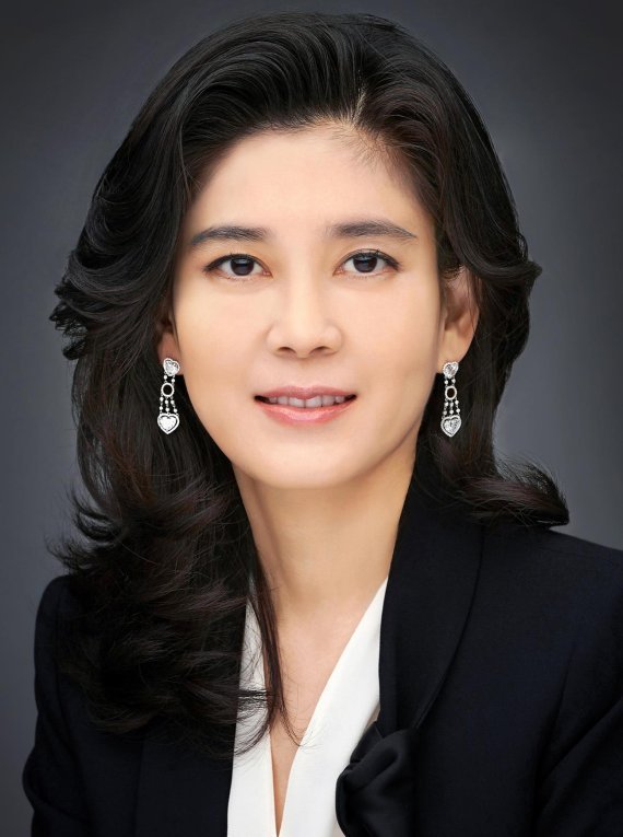 3 người phụ nữ sở hữu khối tài sản trên 1 tỷ đô la của Hàn Quốc: Là cô cháu trong gia tộc Samsung, sống ở khu vực đắt đỏ nhất Seoul - Ảnh 2.