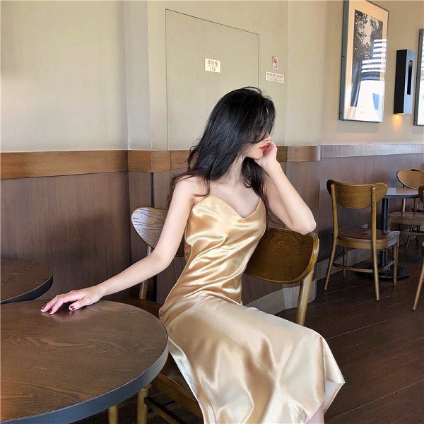 Các người đẹp Việt đang phải lòng một kiểu váy siêu thoải mái, diện vào mùa hè đẹp miễn chê - Ảnh 9.
