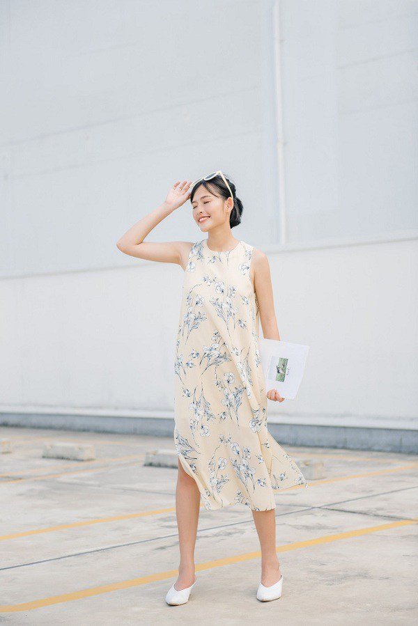 Các người đẹp Việt đang phải lòng một kiểu váy siêu thoải mái, diện vào mùa hè đẹp miễn chê - Ảnh 12.