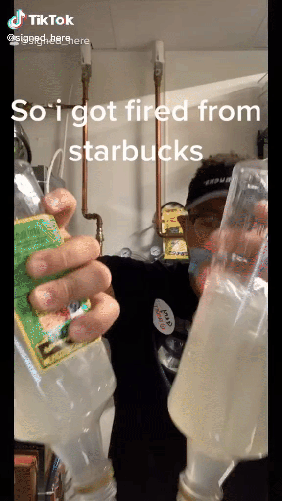 Nhân viên Starbucks đăng đàn bức xúc khi bị sa thải, nhưng hành động trả đũa đằng sau khiến cộng đồng mạng lên án gay gắt - Ảnh 1.