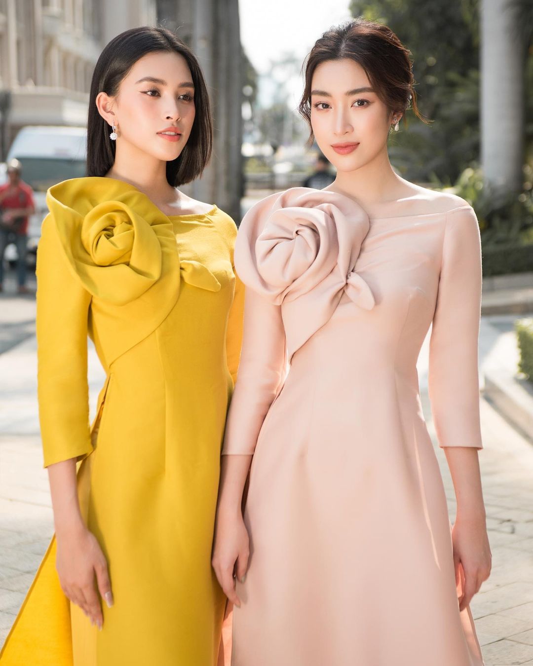 Sao Việt rộn ràng diện áo dài đón Tết sớm, kiểu hot hit nhất năm nay nằm cả ở chi tiết này - Ảnh 9.