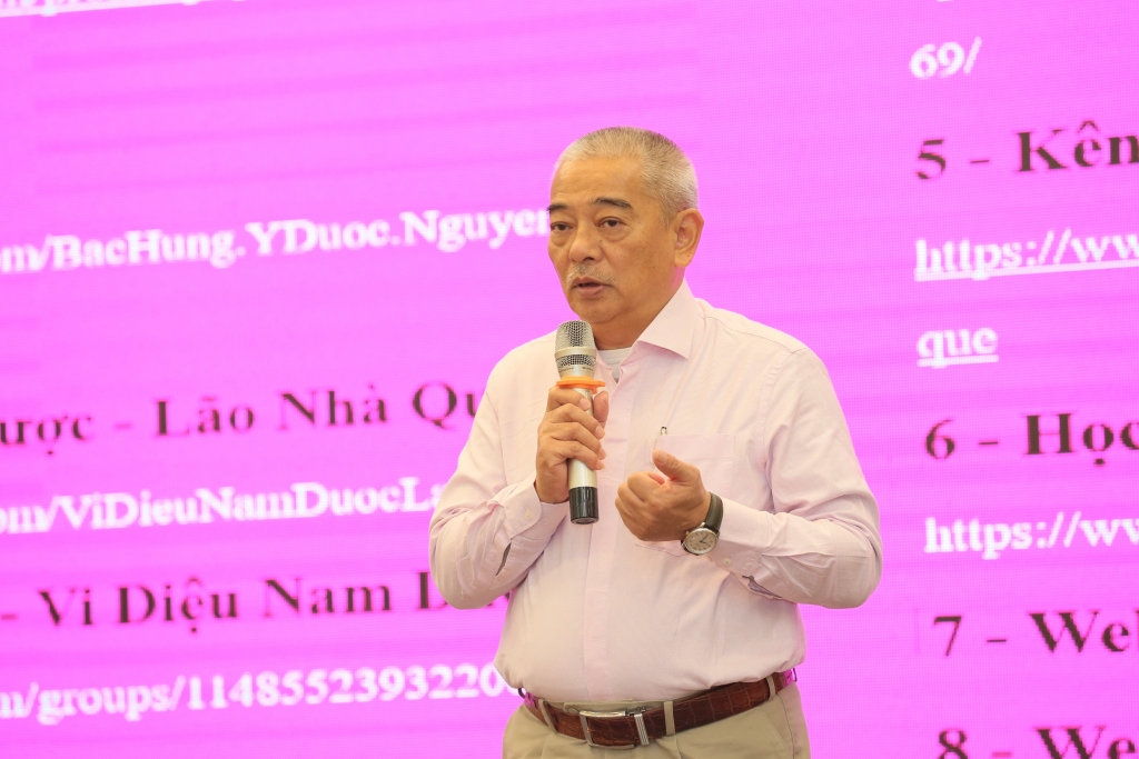 Thầy thuốc Nguyễn Trọng Hùng với biệt danh&quot;Lão nhà quê&quot; bình dị, chân chất - Ảnh 1.