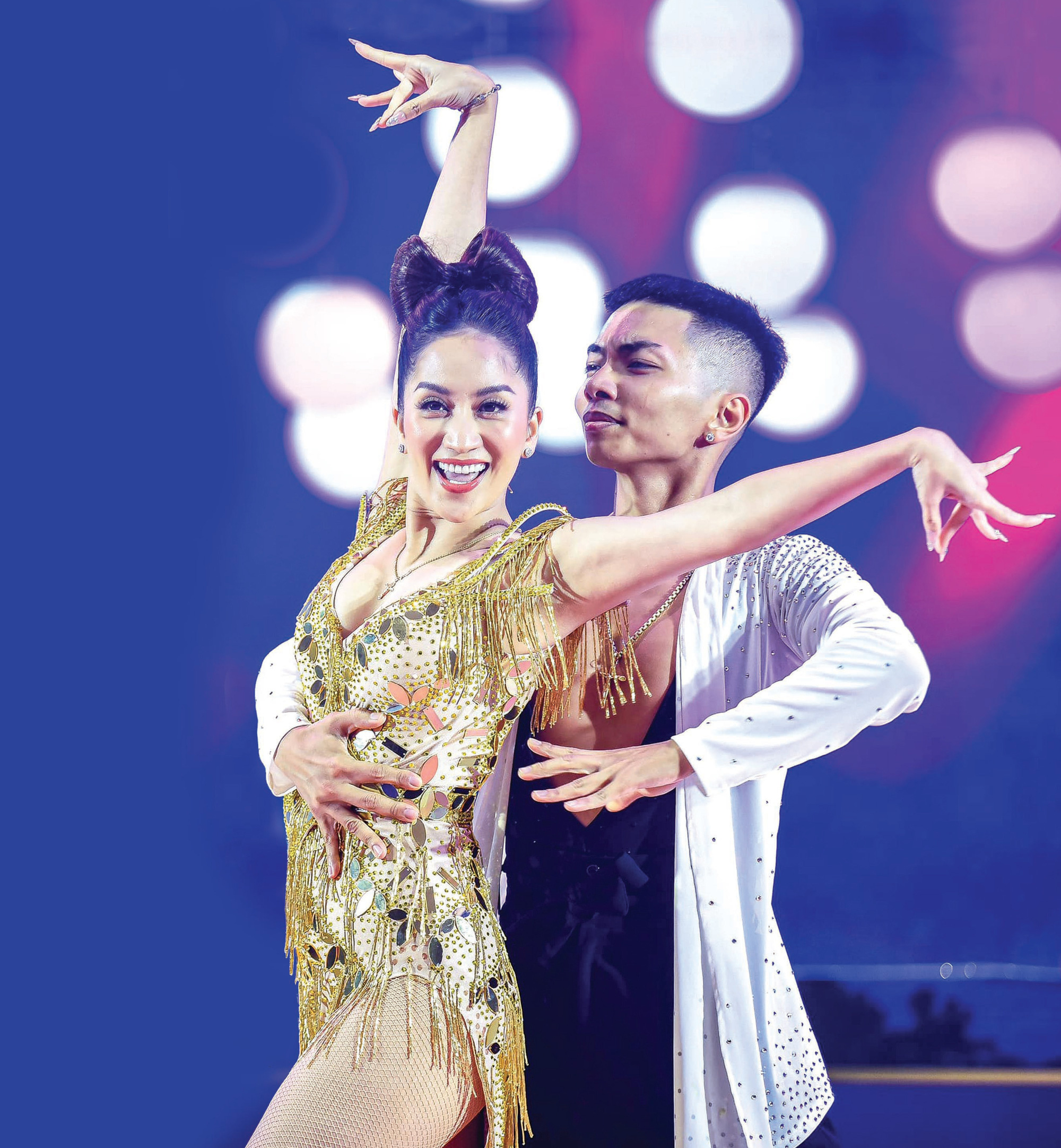 “Tôi sẽ duy trì dạy online để nhiều người được thỏa đam mê với dancesport” - Ảnh 3. “Tôi sẽ duy trì dạy online để nhiều người được thỏa đam mê với dancesport” - Ảnh 3.